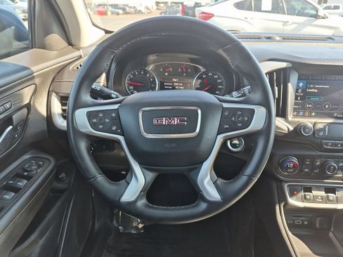 Used 2024 GMC Terrain SLT AWD/4WD image 17
