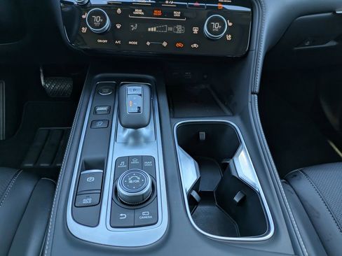 Certified 2025 INFINITI QX60 Luxe image 20