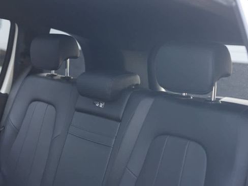 Certified 2022 Mercedes-Benz GLB 250 4MATIC w/ Premium Package Lite image 11