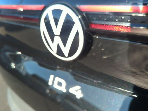 Certified 2021 Volkswagen ID.4 1st Edition image 21
