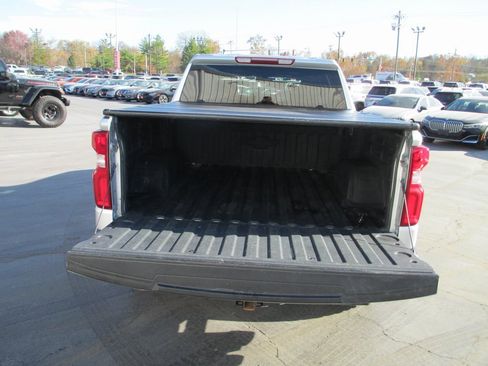 Used 2019 Chevrolet Silverado 1500 Custom Trail Boss w/ Custom Convenience Package image 6