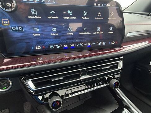 New 2026 Chevrolet Traverse RS image 25