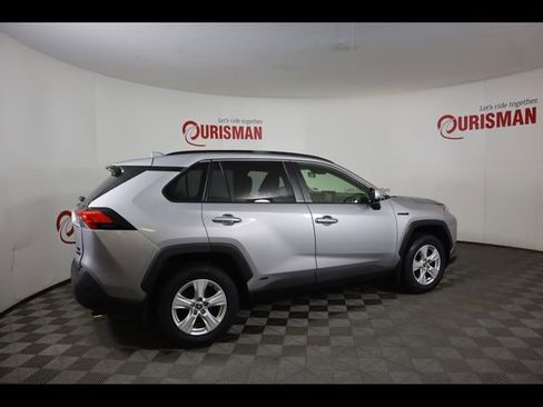 Used 2021 Toyota RAV4 XLE w/ Convenience Package AWD/4WD image 12