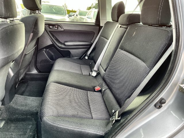 Used 2018 Subaru Forester 2.5i Premium w/ Protection Package #1 AWD/4WD image 33