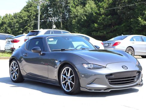 Used 2020 MAZDA MX-5 Miata RF Club RWD image 17