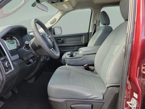 Used 2019 RAM 1500 Express w/ Express Value Package RWD image 15