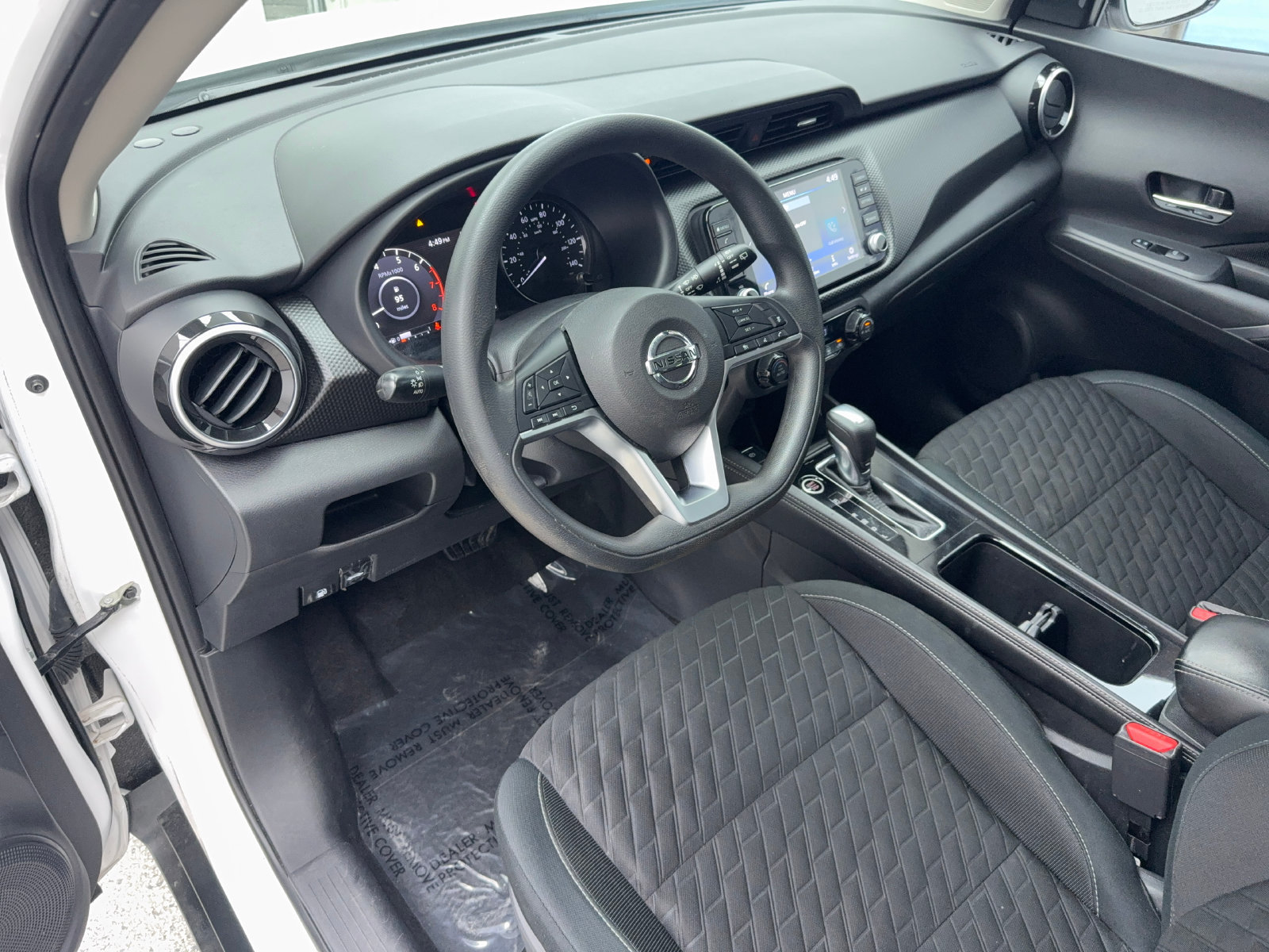 Used 2021 Nissan Kicks SV FWD image 15
