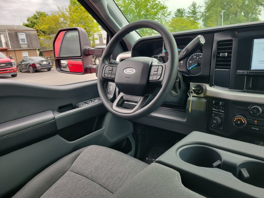 New 2026 Ford F250 XL w/ STX Appearance Package AWD/4WD image 15