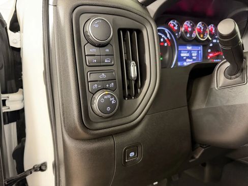Used 2021 Chevrolet Silverado 1500 Custom w/ LPO, Dark Essentials Package AWD/4WD image 15