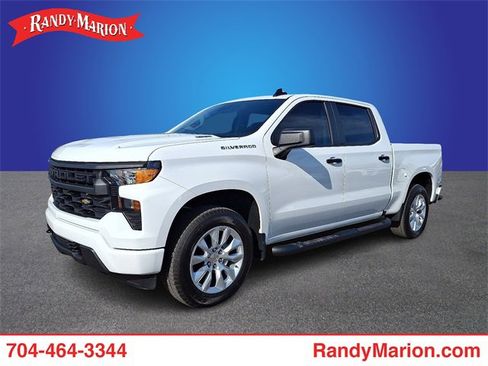 Used 2026 Chevrolet Silverado 1500 Custom image 1