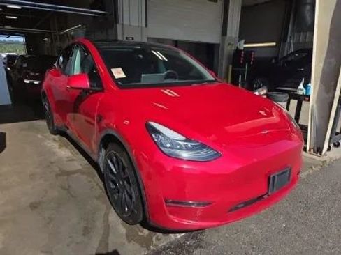 Used 2022 Tesla Model Y Long Range AWD/4WD image 3