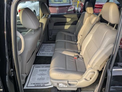 Used 2011 Honda Odyssey Touring Elite image 15
