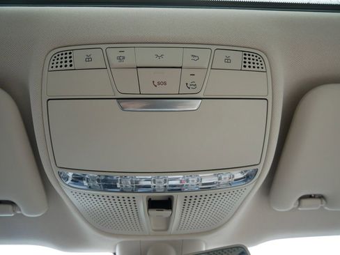Used 2020 Mercedes-Benz E 450 4MATIC Sedan image 25