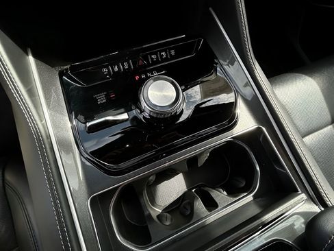 Used 2022 Jeep Wagoneer Series I w/ Convenience Group I image 28