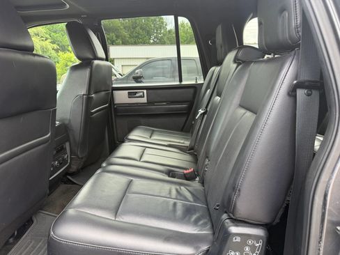 Used 2015 Ford Expedition EL Limited w/ Equipment Group 301A AWD/4WD image 21