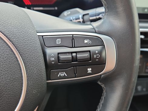 Used 2025 Kia K5 GT-Line w/ GT-Line Premium Package FWD image 13