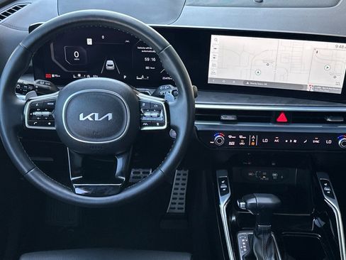 Used 2025 Kia Sorento SX Prestige AWD/4WD image 14