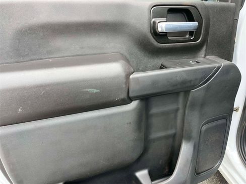 Used 2021 GMC Sierra 3500 4x4 Crew Cab w/ Convenience Package image 16