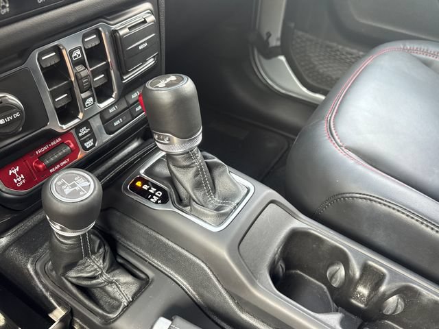 Used 2024 Jeep Wrangler Unlimited Rubicon AWD/4WD image 26