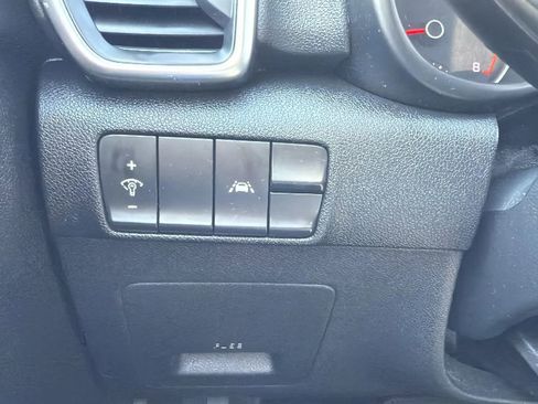Used 2020 Kia Sportage LX image 15