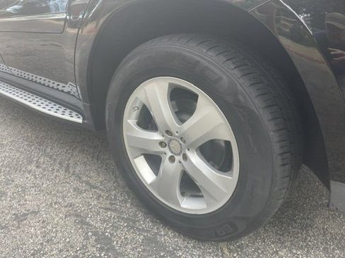 Used 2012 Mercedes-Benz GL 450 4MATIC image 9