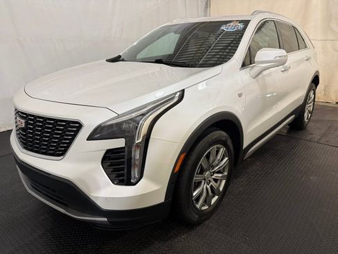 Used 2022 Cadillac XT4 Premium Luxury w/ Enhanced Visibility Package image 1