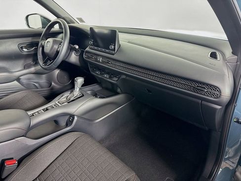 Certified 2024 Honda HR-V Sport image 24