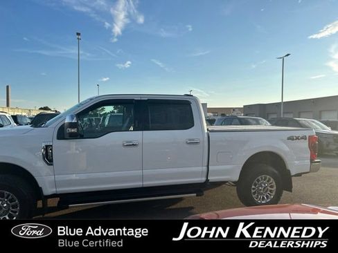 Certified 2022 Ford F250 Lariat w/ Lariat Ultimate Package AWD/4WD image 2