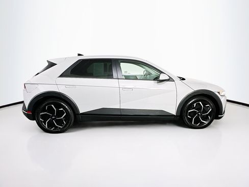 Used 2024 Hyundai Ioniq 5 SEL image 10