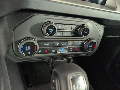 New 2025 Ford Bronco Outer Banks image 20