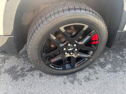 Used 2018 Chevrolet Traverse Premier w/ Redline Edition image 48