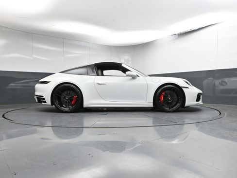 Certified 2024 Porsche 911 Targa 4 GTS image 36