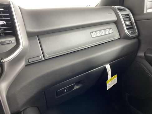 New 2026 RAM 1500 Big Horn AWD/4WD image 34