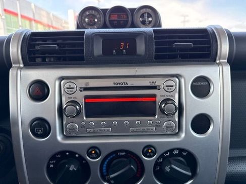 Used 2014 Toyota FJ Cruiser 4WD w/ Trail Teams Ultimate Edition image 24