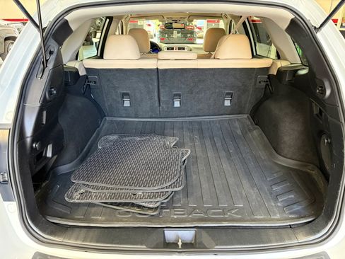 Used 2016 Subaru Outback 2.5i Limited image 25