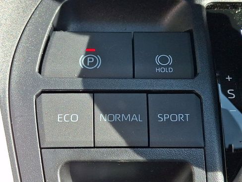 Used 2025 Toyota RAV4 LE image 23