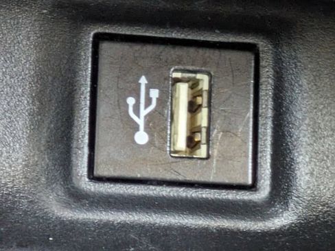 Used 2024 Toyota RAV4 XLE image 24