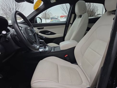 Used 2019 Jaguar E-PACE R-Dynamic SE image 20