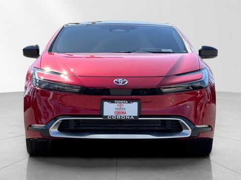 New 2026 Toyota Prius Plug-In Hybrid FWD image 8