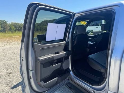 Used 2022 Ford F150 Lightning Lariat AWD/4WD image 20
