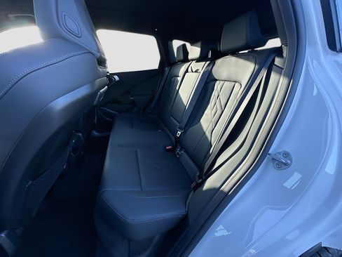 New 2026 BMW X3 xDrive30i w/ M Sport Package AWD/4WD image 19