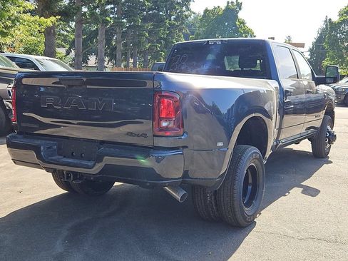 New 2026 RAM 3500 Big Horn AWD/4WD image 7