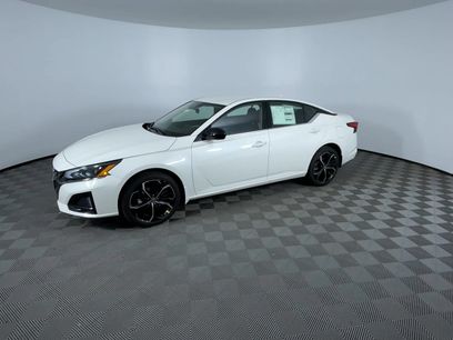 Certified 2025 Nissan Altima 2.5 SR