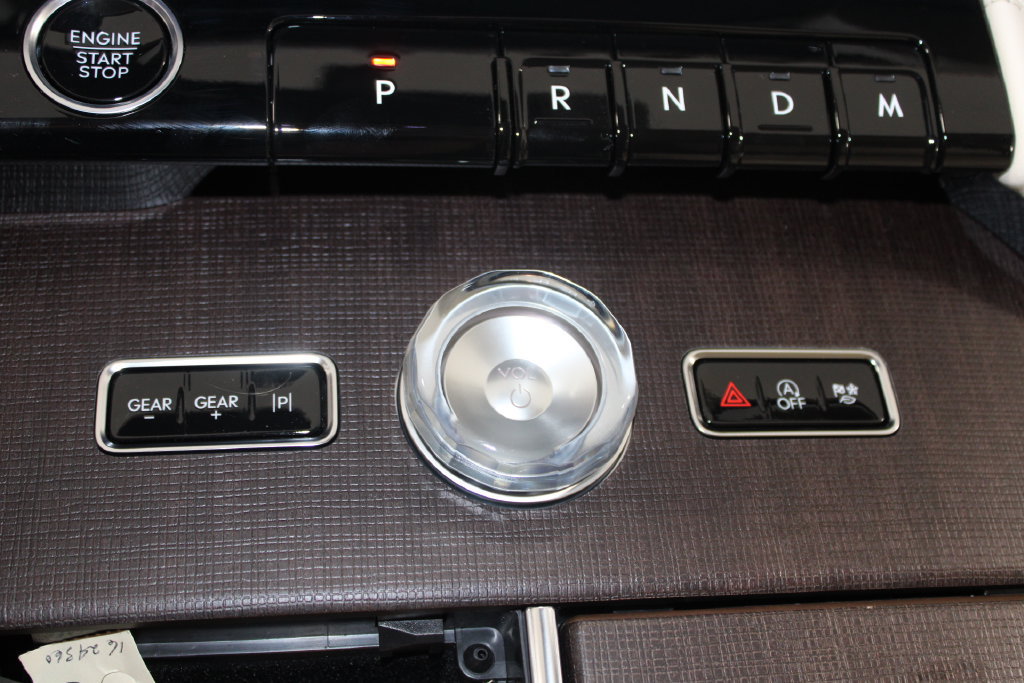 New 2027 Lincoln Navigator Premiere RWD image 48
