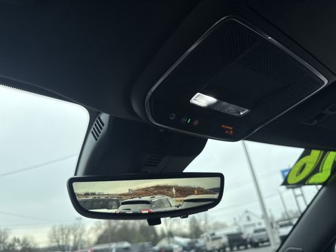 New 2026 Chevrolet Traverse RS image 30