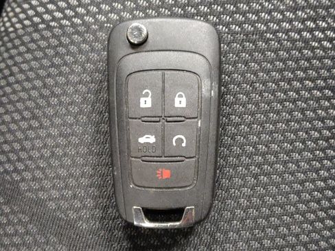 Used 2016 Chevrolet Sonic LT FWD image 32
