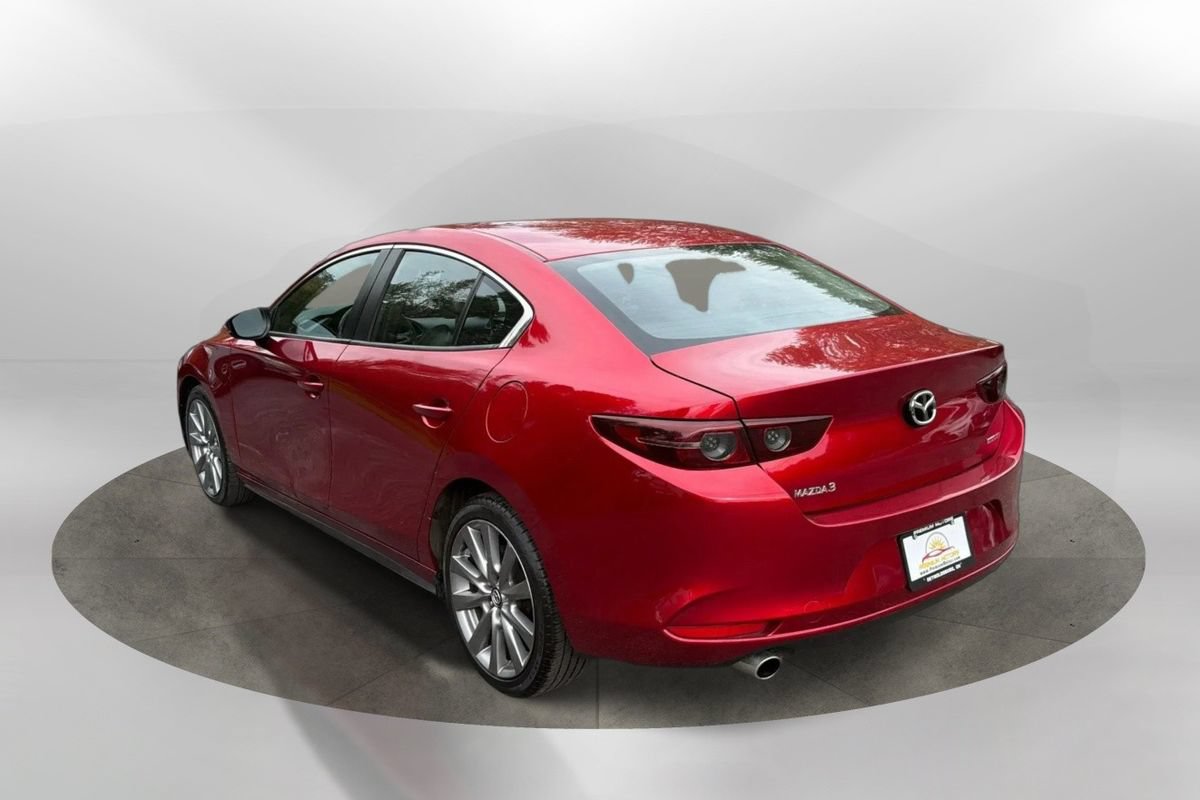 Used 2021 MAZDA MAZDA3 s FWD image 3