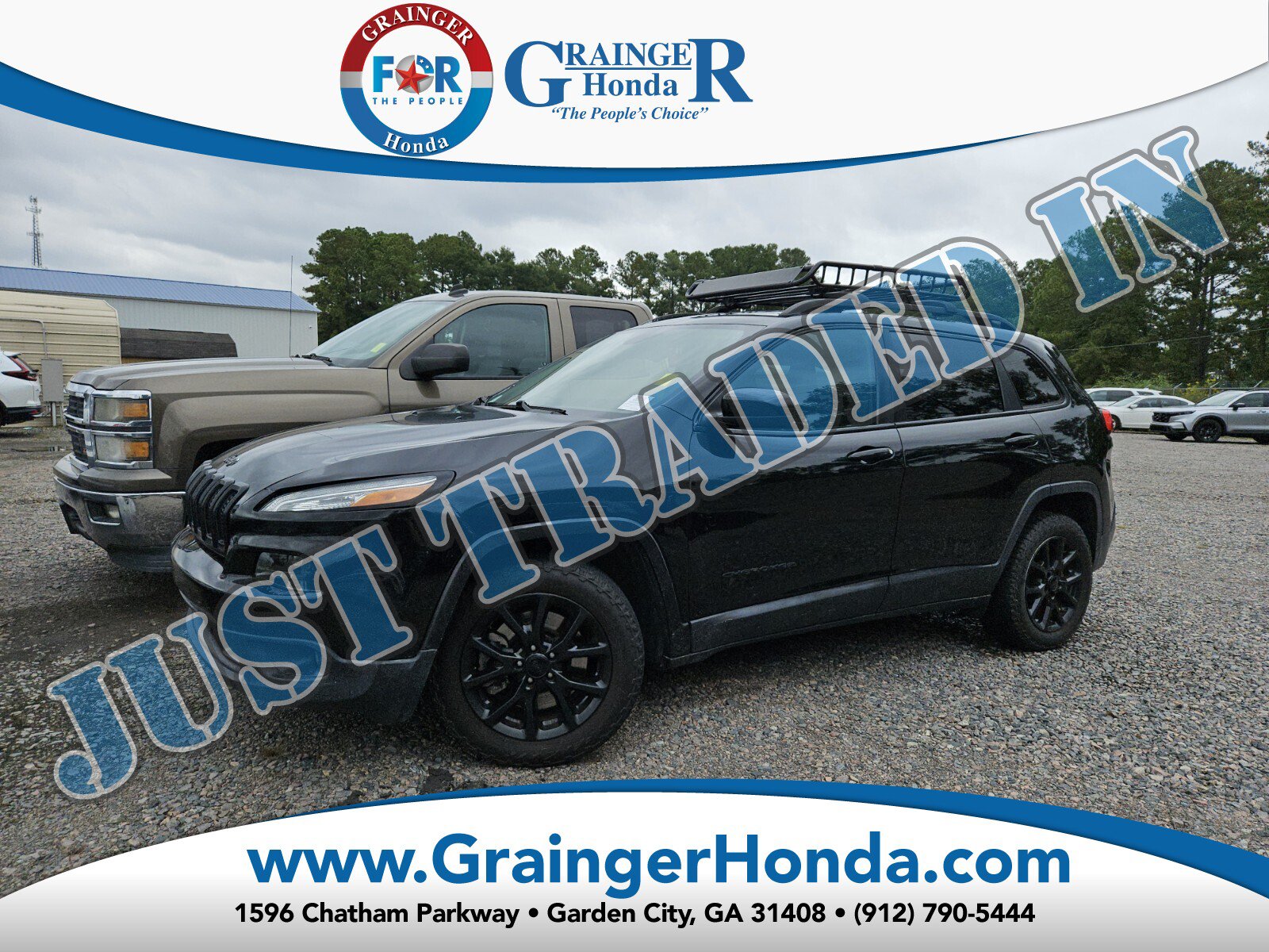 Used 2018 Jeep Cherokee Latitude Plus w/ Comfort/Convenience Group FWD image 1