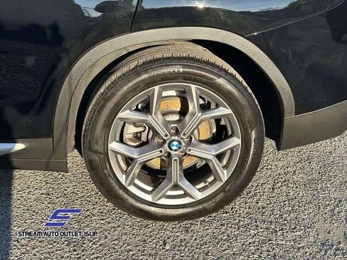 Used 2023 BMW X3 xDrive30i w/ Premium Package image 9