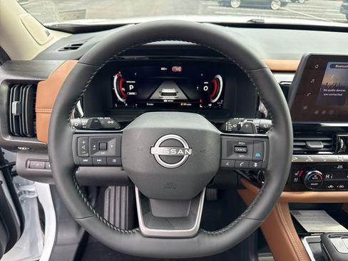 New 2026 Nissan Pathfinder Platinum AWD/4WD image 21